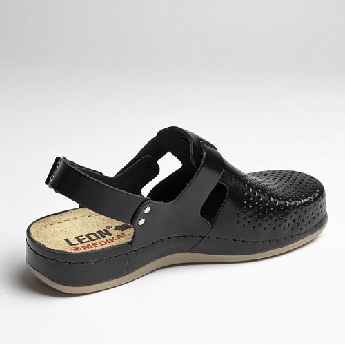																	Женские медицинские сабо Leon MED951B																