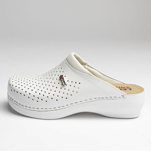 																	Женские медицинские сабо Leon MED100W																